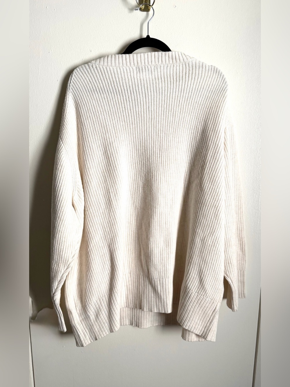 Cream Ribbed V-Neck Sweater 4X - Picture 2 of 4